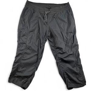 The North Face Women's Black Hiking Capri Pants | Size XXL